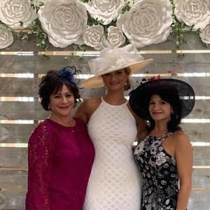 Meet your Posher, Sandy